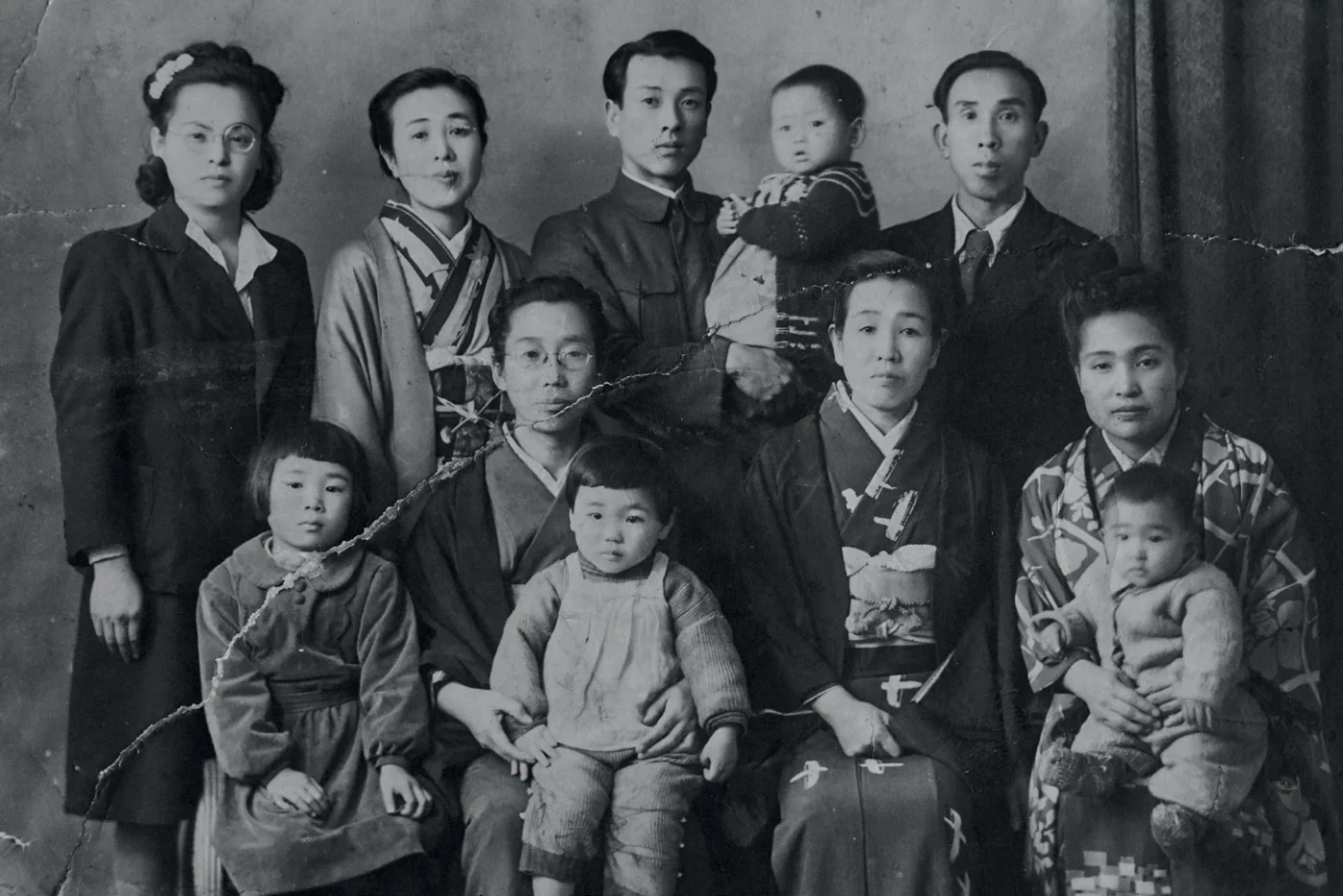 Kai Yokoyama. <i>Family photo</i>, from <i>The day you were born, I wasn't born yet</i> series, 2020‑ongoing. Courtesy of the artist. @kaiykym